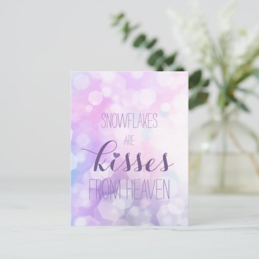 Schneeflocken werden vom Himmel küss - Lila Glitze Postkarte (Stehend Vorderseite)