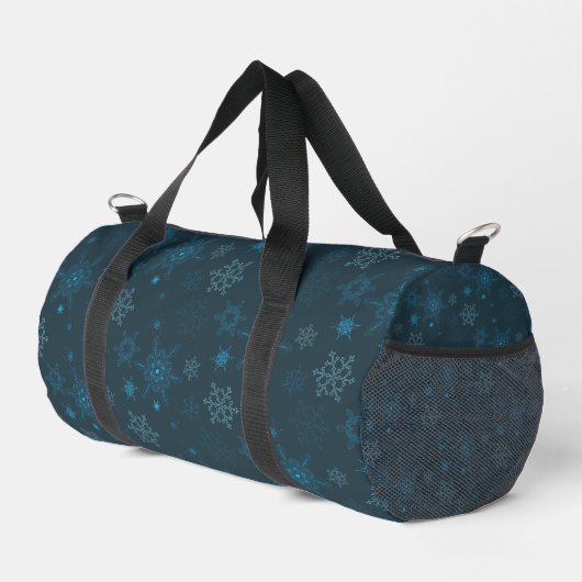 Schneeflocken Winterblau nahtlos Muster Duffle Bag (Rechte Ecke)