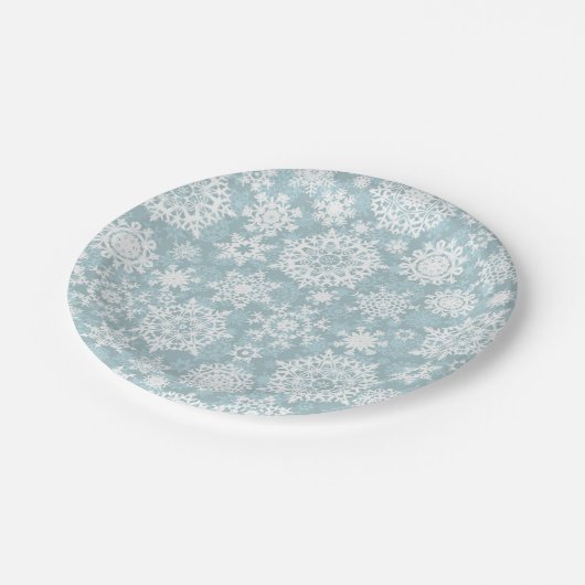 Schneeflockenmuster Pappteller (Schrägansicht)