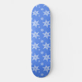 Schneeflockenmuster, weiße Schneeflocken, Schnee,  Skateboard (Vorderseite)