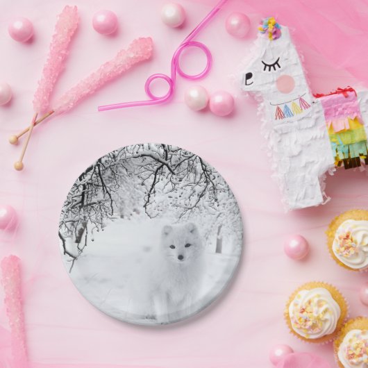 Schneefuchs im Winterwald Pappteller (Party)