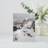 Schneefußabdrücke auf dem Himalaya-Bergweg Postkarte (Stehend Vorderseite)