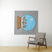 Schneeglobe mit drei Gnome-Würfeln Wandteppich (Beispiel (Horizontal))