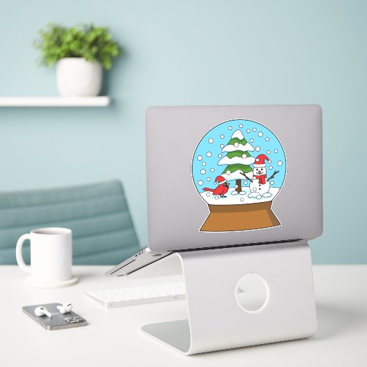 Schneeglobe mit Kardinal Snowman und Pine Tree Aufkleber (Laptop auf Schreibtisch)