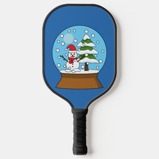 Schneeglobe mit Schneemann und Pine Tree Pickleball Schläger (Vorderseite)