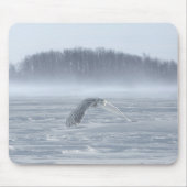 Schneehühner fliegen im Winter Mousepad (Vorne)