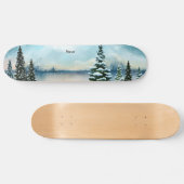 Schneekiefern in der Nähe des Sees Skateboard (Horizontal)