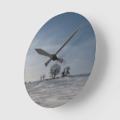 Schneelandschaft Runde Wanduhr (Winkel)