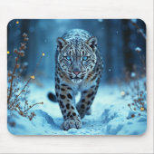 Schneeleopard Winter majestätisch blauer mit Augen Mousepad (Vorne)