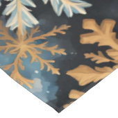 Schneemagie Weihnachten Schwarz Gold Blau Tischdecke (Schrägansicht)