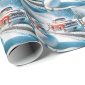 Schneemann mit einem roten Retro-LKW Geschenkpapier (Rolleneckpunkt)