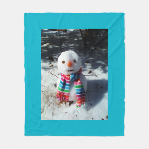 Schneemann mit Rainbow Scarf Fleecedecke