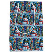 Schneemann mit Weihnachtsdeko -  Mittlere Geschenktüte (Vorderseite)
