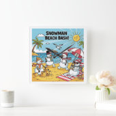 Schneemann-Strand-Bash Quadratische Wanduhr (Zuhause)