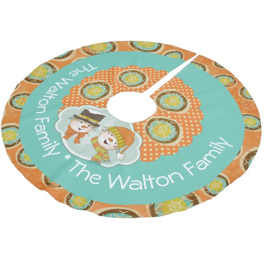 Schneemänner geben Familiennamen Holiday Tree Skir Polyester Weihnachtsbaumdecke (Schrägansicht)