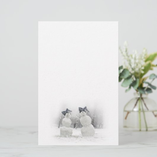 Schneemänner mit Big Bow Hats Briefpapier (Stehend Vorderseite)