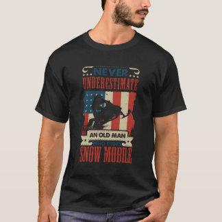 Schneemobil Alter Mann Winter Schlittenschnee im F T-Shirt