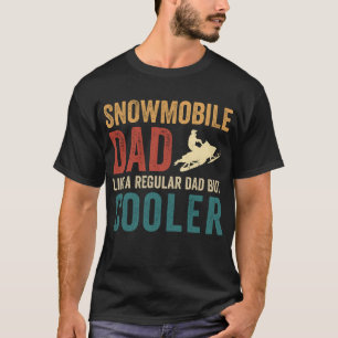 Schneemobil-Vater wie ein regelmäßiger Vater, aber T-Shirt