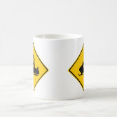 Schneemobil-Warnschnee Winter Kaffeetasse (Mittel)