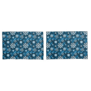 Schneemuster auf winterlichem blauem Hintergrund Kissenbezug