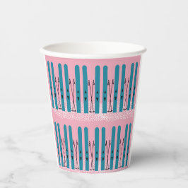 Schneeschuhe mit rosa Blues Pappbecher