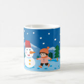 Schneespiel im Mondlicht Kaffeetasse (Mittel)