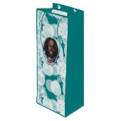 Schneestars - weiß, Aquamarin - Geschenktüte Für Weinflaschen (Rückseite Schrägansicht)