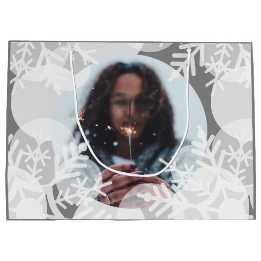 Schneestars - Weiß, Grau - Geschenktasche Große Geschenktüte (Rückseite)