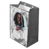 Schneestars - Weiß, Grau - Geschenktasche Mittlere Geschenktüte (Rückseite Schrägansicht)