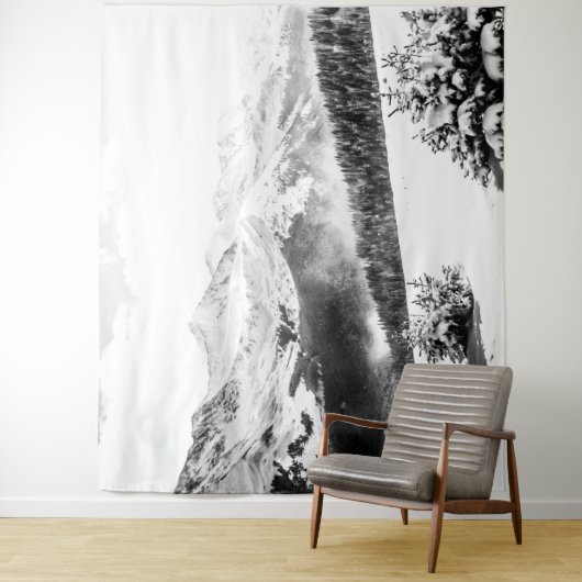 Schneestaube // Schwarz-Weiß Wandteppich (Beispiel)