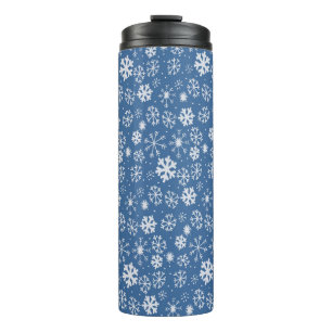 Schneesturm mit Sky Blue Background Thermosbecher