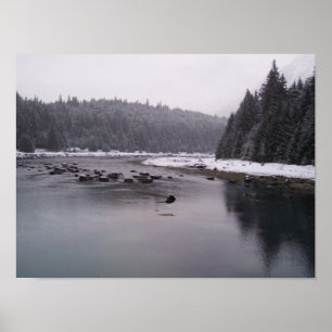 Schneetag am Chilkoot River Poster
