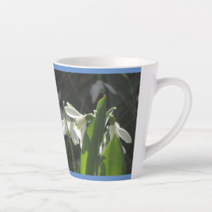 Schneetropfen Kust. Border Blue Latte Tasse