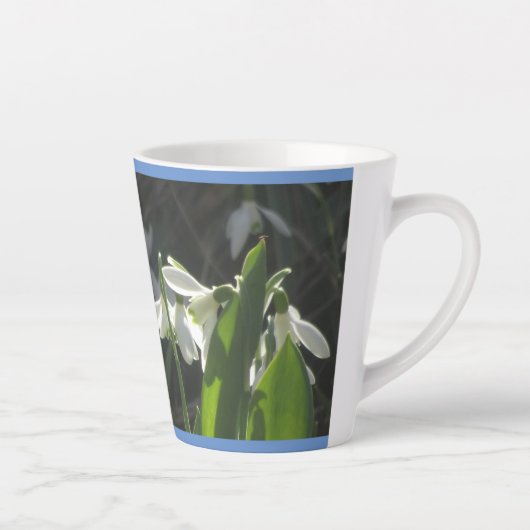 Schneeverfahren Kust. Border Blue Latte Tasse (Rechts)