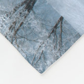 Schneeweg durch Mattierte Bäume Fleecedecke (Ecke)