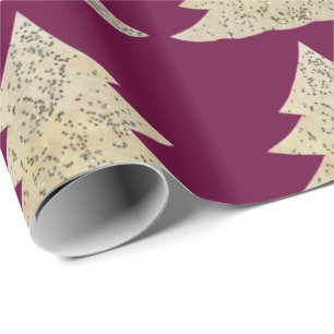 Schneeweiche Fichte auf dunkler Violette Geschenkpapier