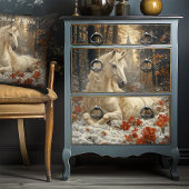 Schneeweiße Einhorn Wintermesse Schloss Maggiore Seidenpapier