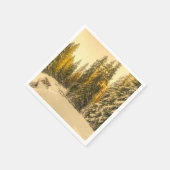 Schneewinterweg mit Pinienbäumen Serviette (Ecke)