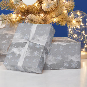 Schneewolken & Flocken Geschenkpapier