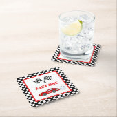 Schnell ein roter Retro-Rennwagen zum Thema Geburt Untersetzer (Vor Ort)