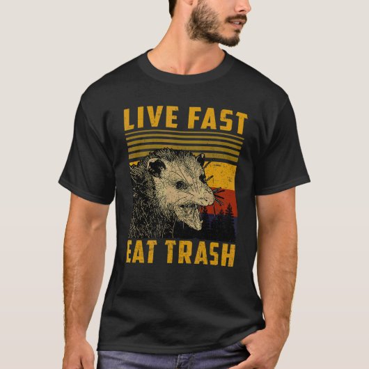 Schnelle Live-Mahlzeit Abfall Raccoon Camping oder T-Shirt (Vorderseite)