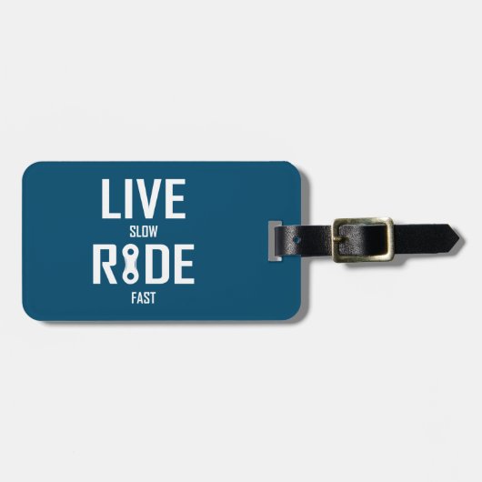 Schnelles Fahren mit Live Slow Ride Gepäckanhänger (Vorderseite horizontal)