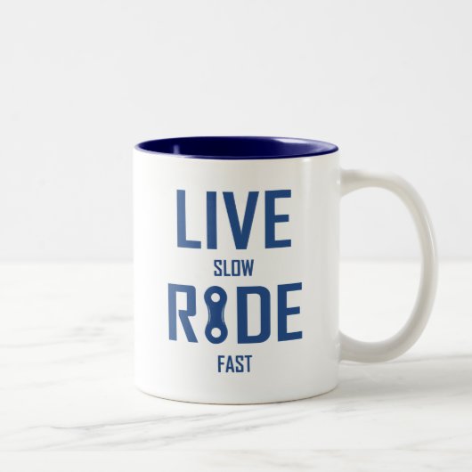 Schnelles Fahren mit Live Slow Ride Zweifarbige Tasse (Rechts)