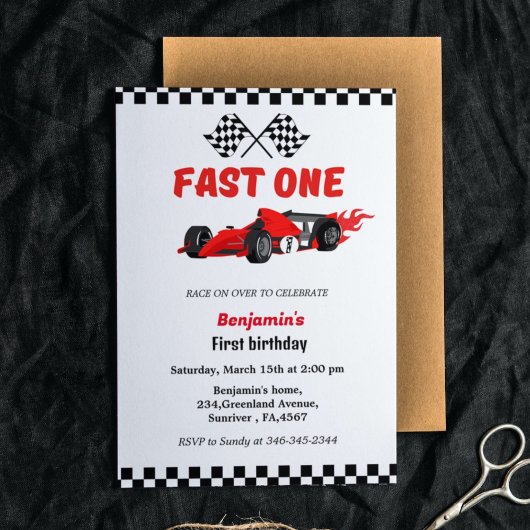 Schnelles Party eines Rennjungen Einladung