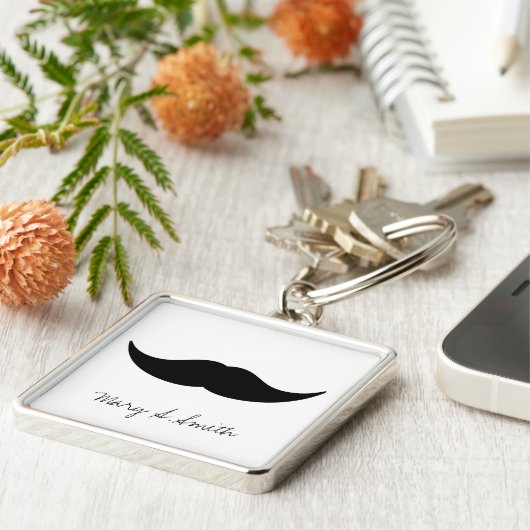 Schnurrbart-individueller Name Schlüsselanhänger (Seite)