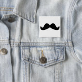 Schnurrbart-Knopf Button (Beispiel)