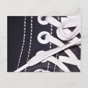 Schnürsenkel schließen postkarte