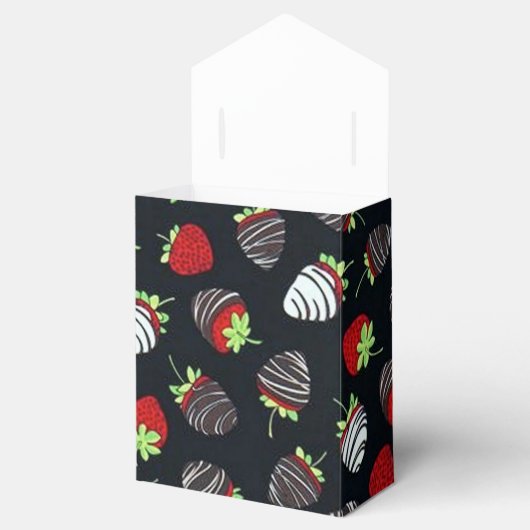 Schokolade Erdbeeren Muster Gefälligkeitsbox Geschenkschachtel (Geöffnet)