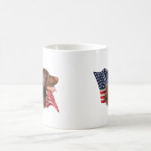 Schokolade Labrador Retriever American Flag Kaffeetasse (Mittel)