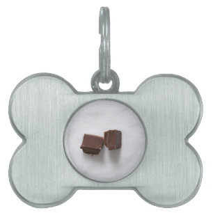 Schokolade mit Zucker als Hintergrund Tiermarke